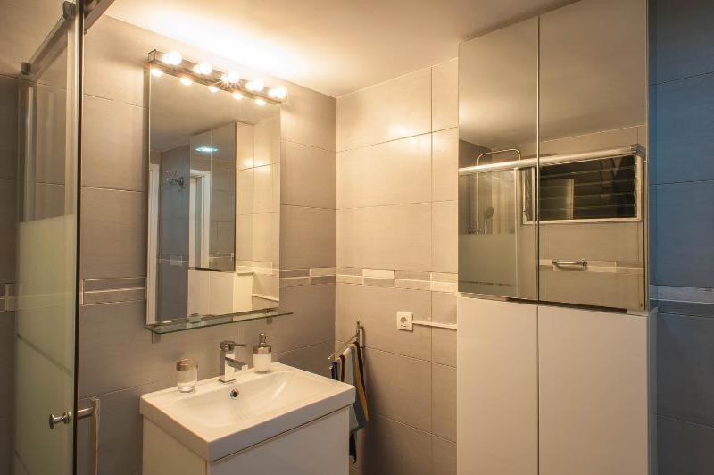 Las Canteras Modern Apartment Gran Canaria Лас-Пальмас-де-Гран-Канария Экстерьер фото